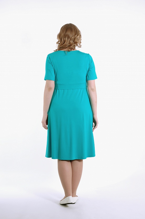 Бирюзовое платье 8125-27 c v-образным воротом и втачным поясом купить оптом в FORUS