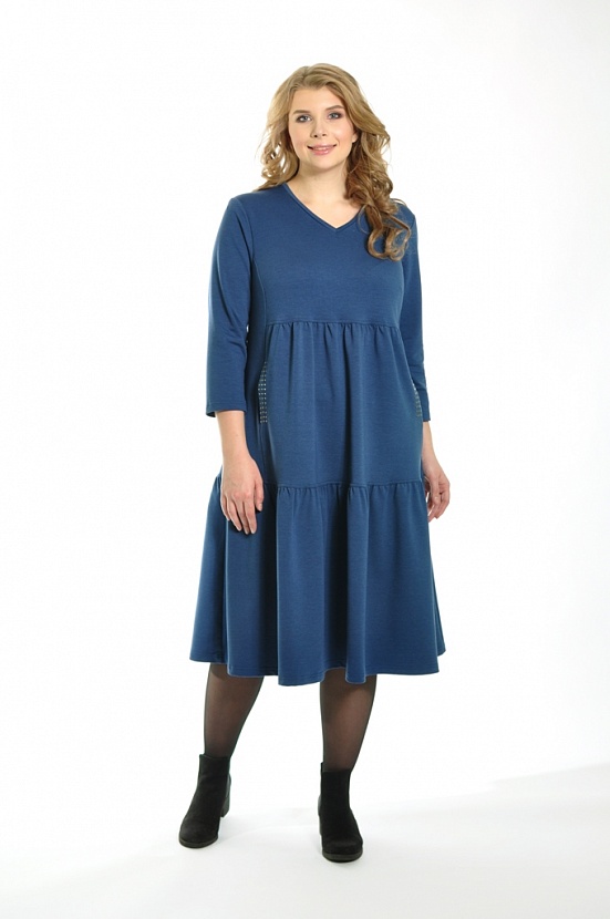 Синее платье 8212-14 со свободной талией и карманами с заклепками купить оптом в FORUS