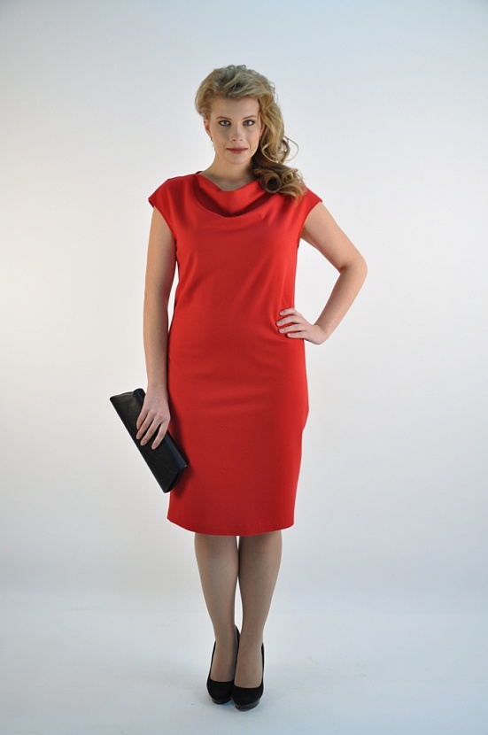 Красное платье миди 3307-5 с воротником качели и короткими рукавами купить оптом в FORUS